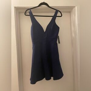 Lulu’s Blue Mini dress size Medium NWT